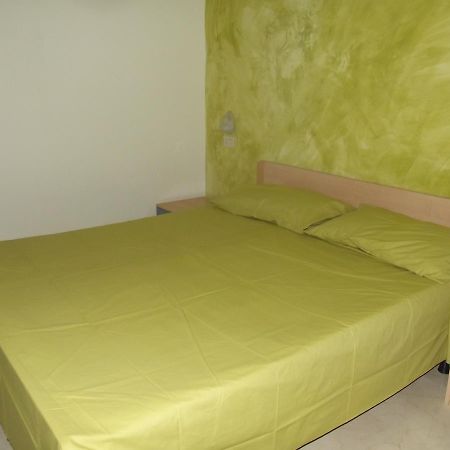 Hotel Sabbia D'Oro Pineto Eksteriør billede